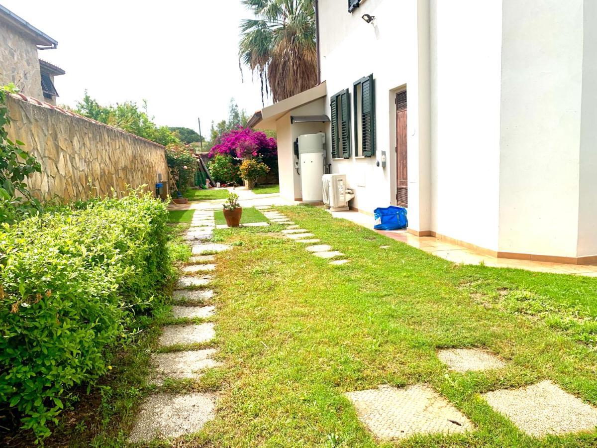 Villa Sunlight Sardegna カピターナ エクステリア 写真