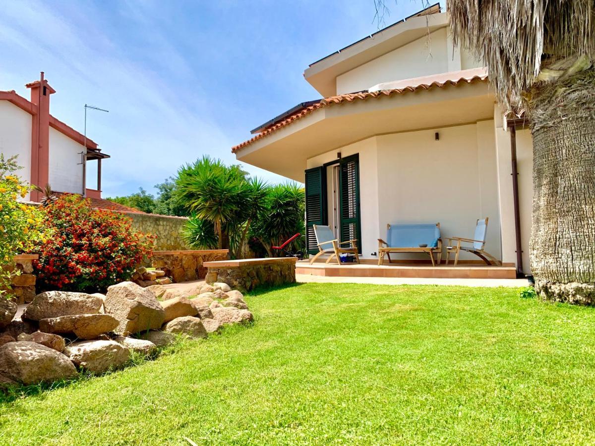 Villa Sunlight Sardegna カピターナ エクステリア 写真
